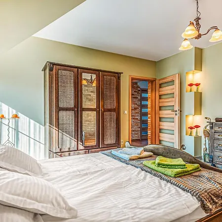 Nyaraló 5 Bedroom Stunning In *