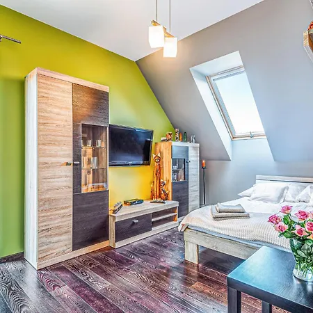 5 Bedroom Stunning In *