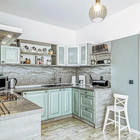 5 Bedroom Stunning In Casa de Férias