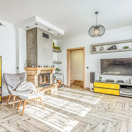 5 Bedroom Stunning In Casa de Férias *